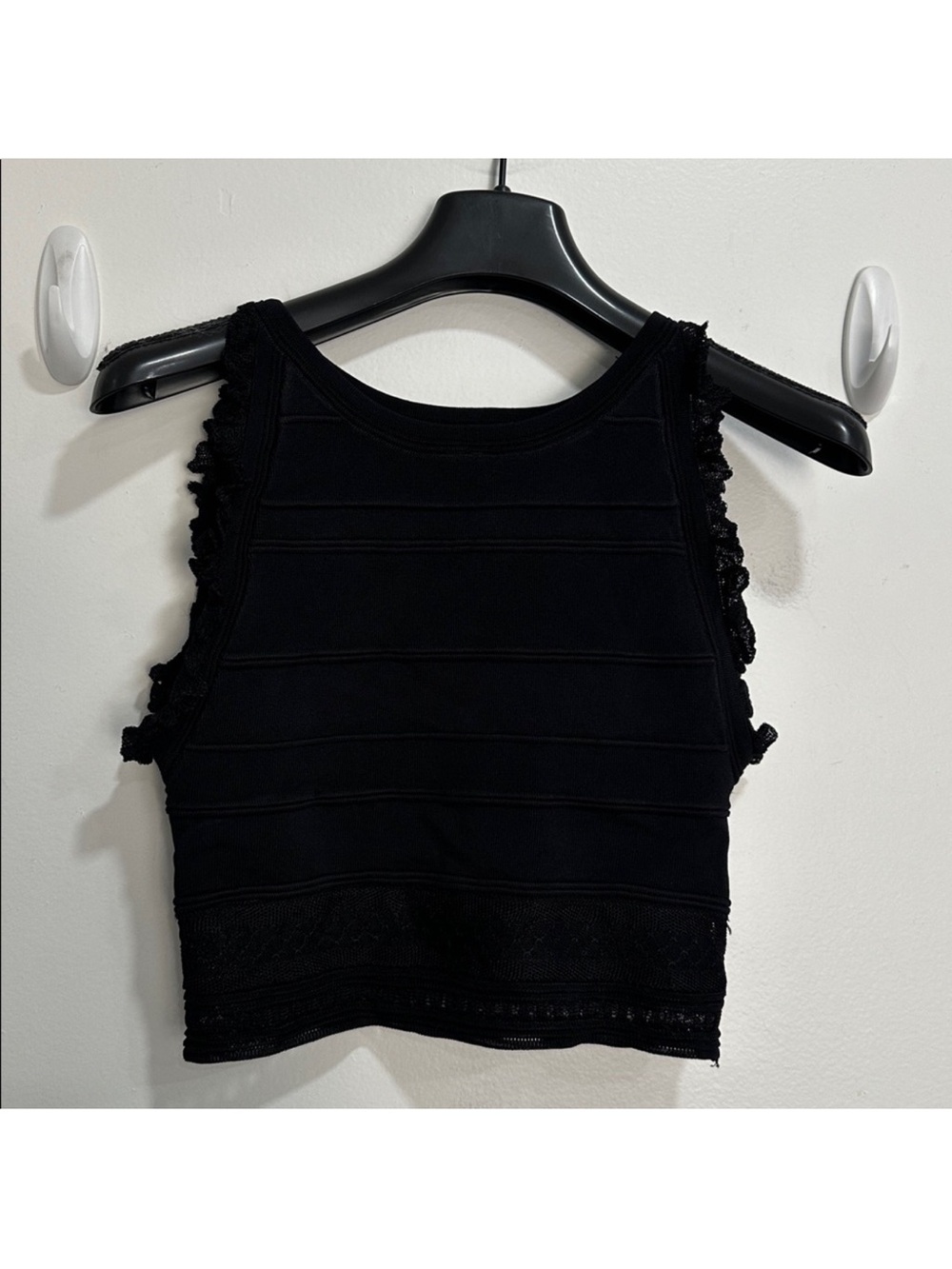 Sandro Black Sleeveless Cropped Knit Top - Picture 5 of 6